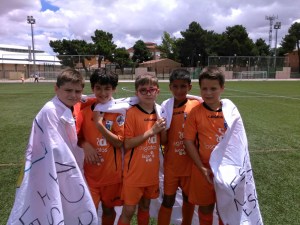 10353229_863987017008531_5941109825620094448_o